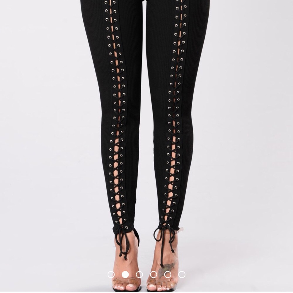 High Waist Lace Up Knit Leggings SZ S